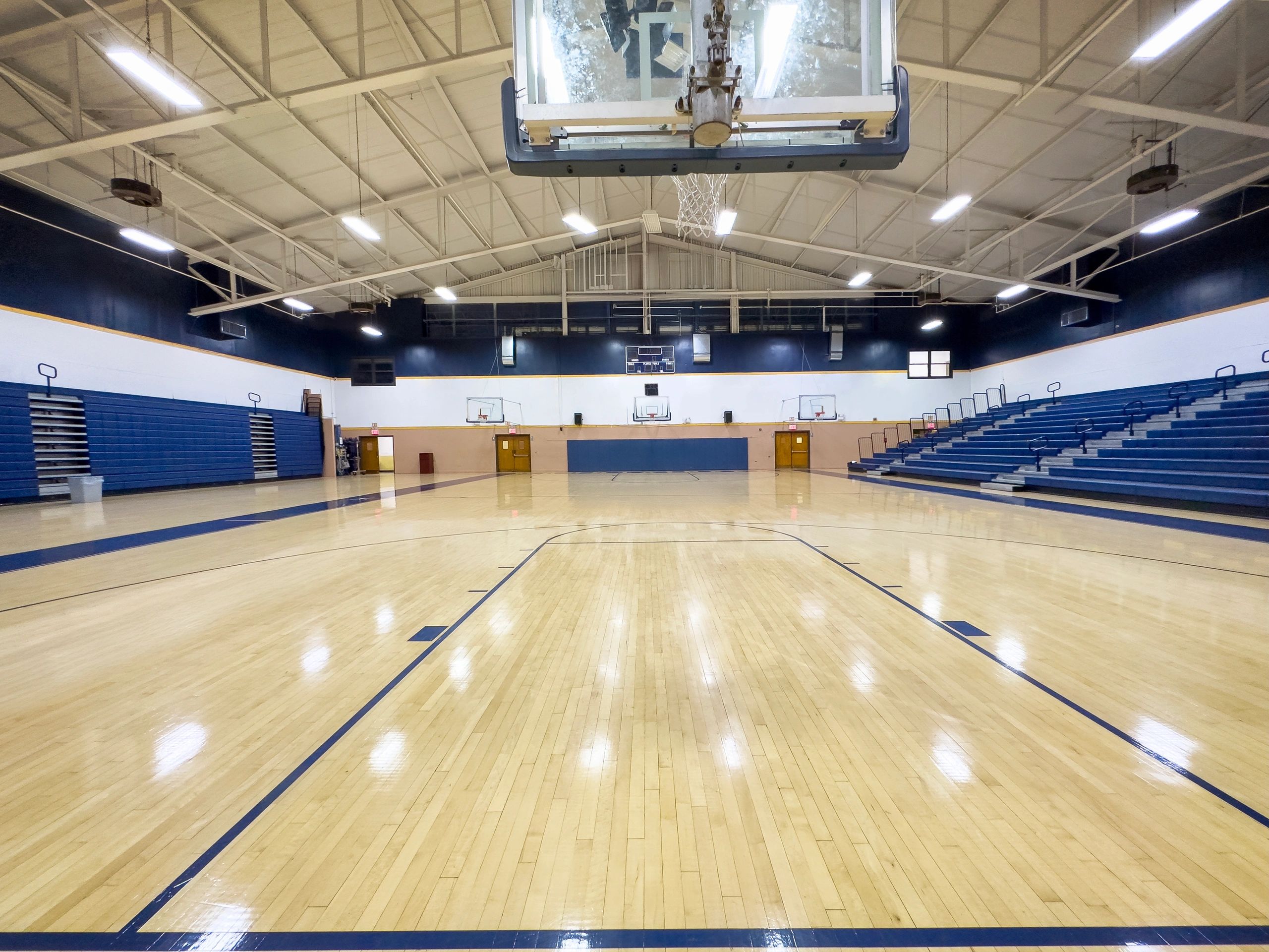 Clean indoor athletic facility in an educational setting
